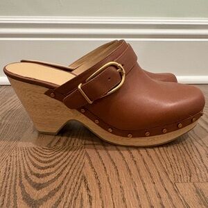 Veronica Beard Clogs